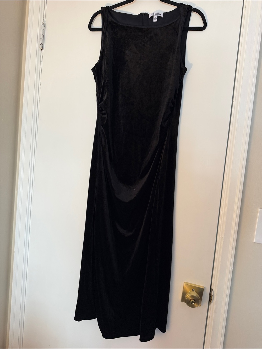 Steve Madden Sleeveless Black Velvet Midi Dress